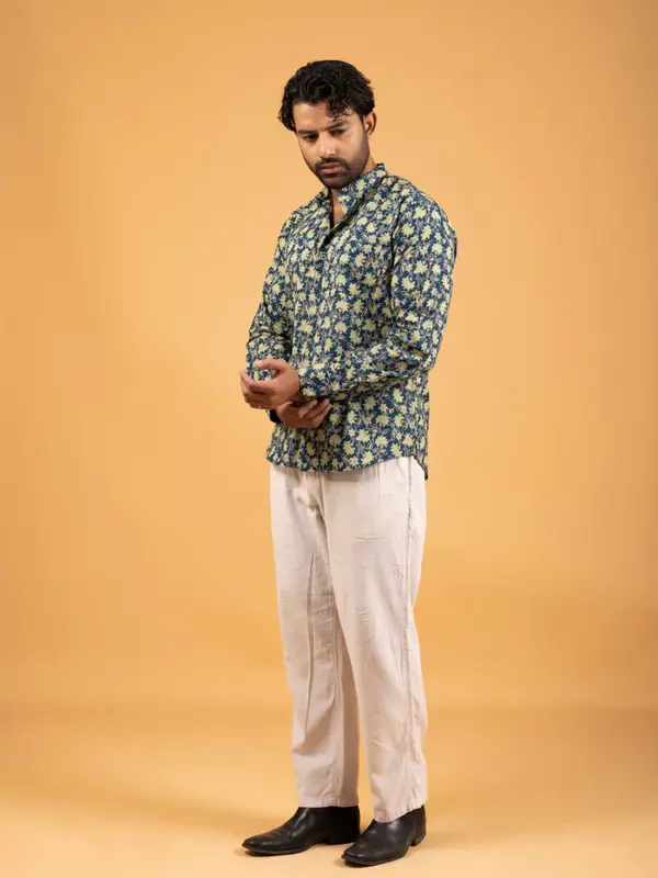 Mens Blue Printed Mandarin Collar Full-Sleeve Shirt